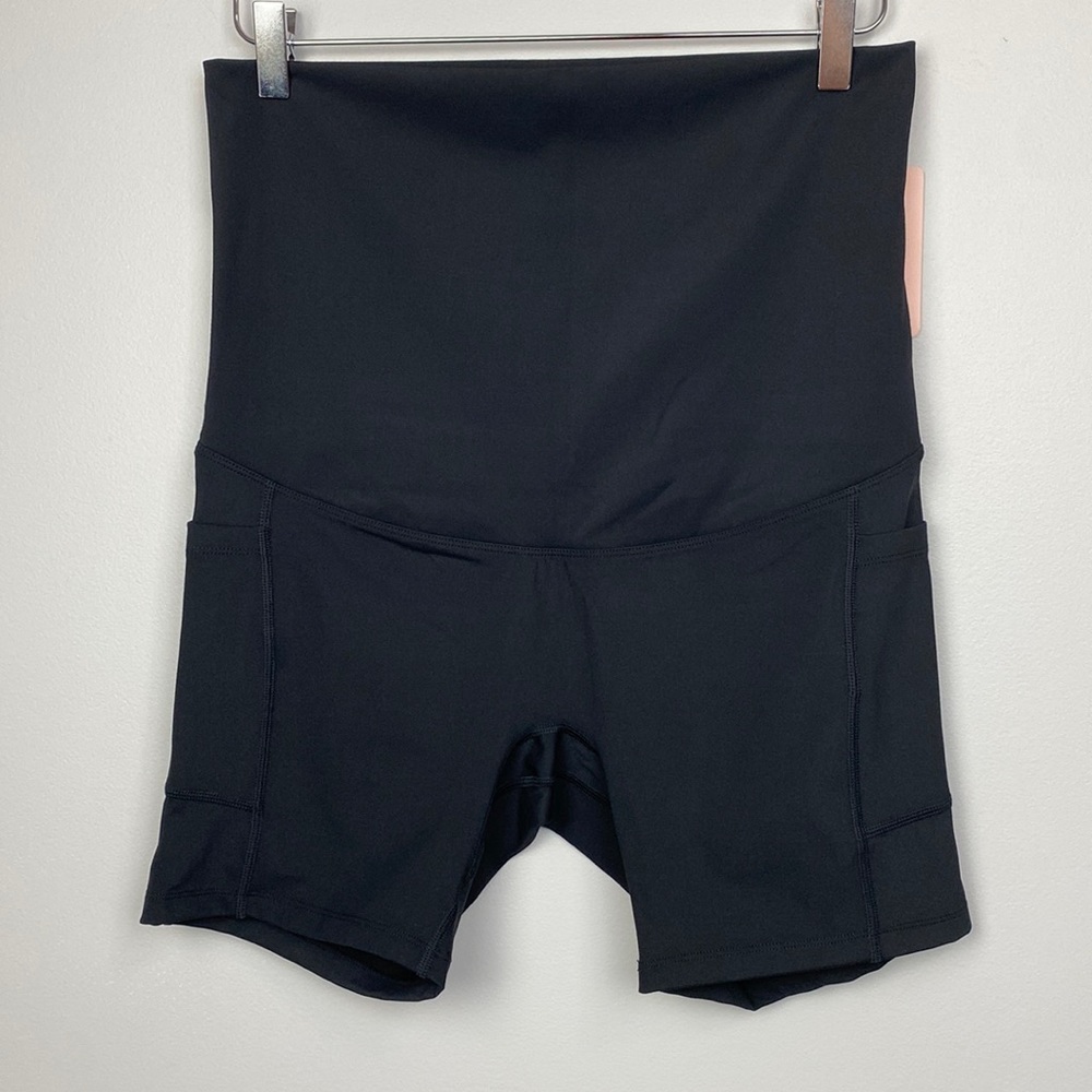 Poshdiva Maternity Athletic Shorts Sz M NWT